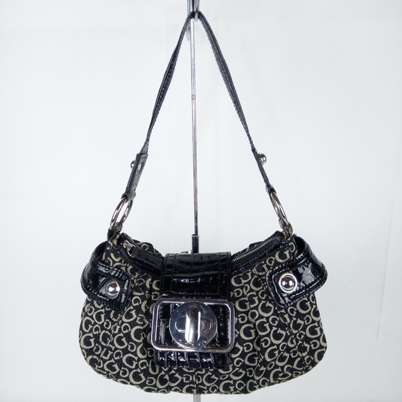 guess shoulder handbags
